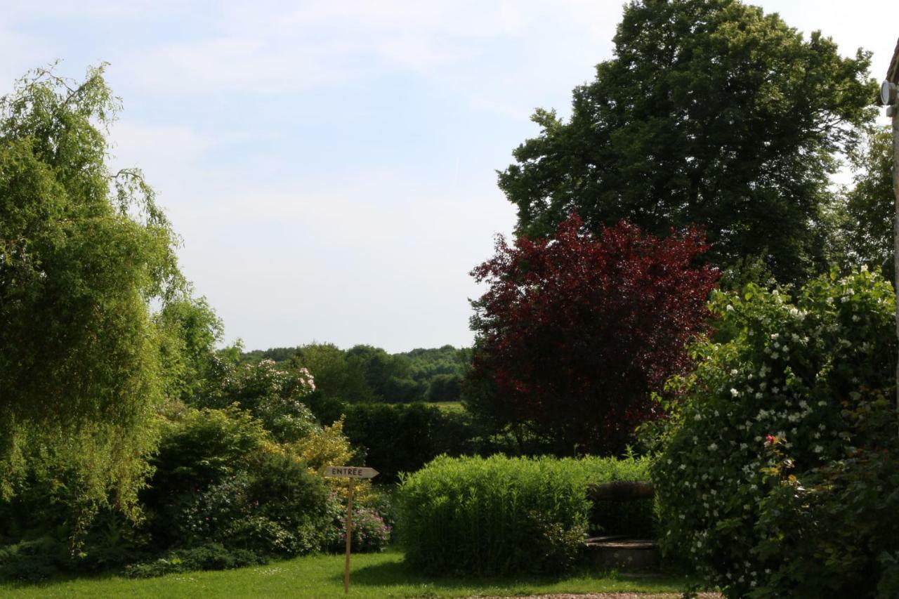 Le Bourgis Bed & Breakfast La Chapelle-Montligeon Bagian luar foto