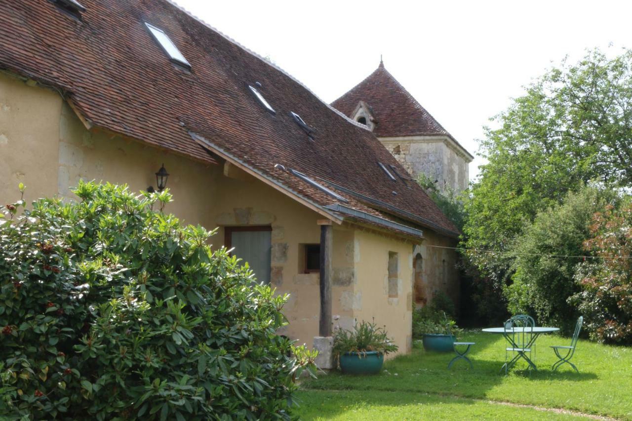 Le Bourgis Bed & Breakfast La Chapelle-Montligeon Bagian luar foto